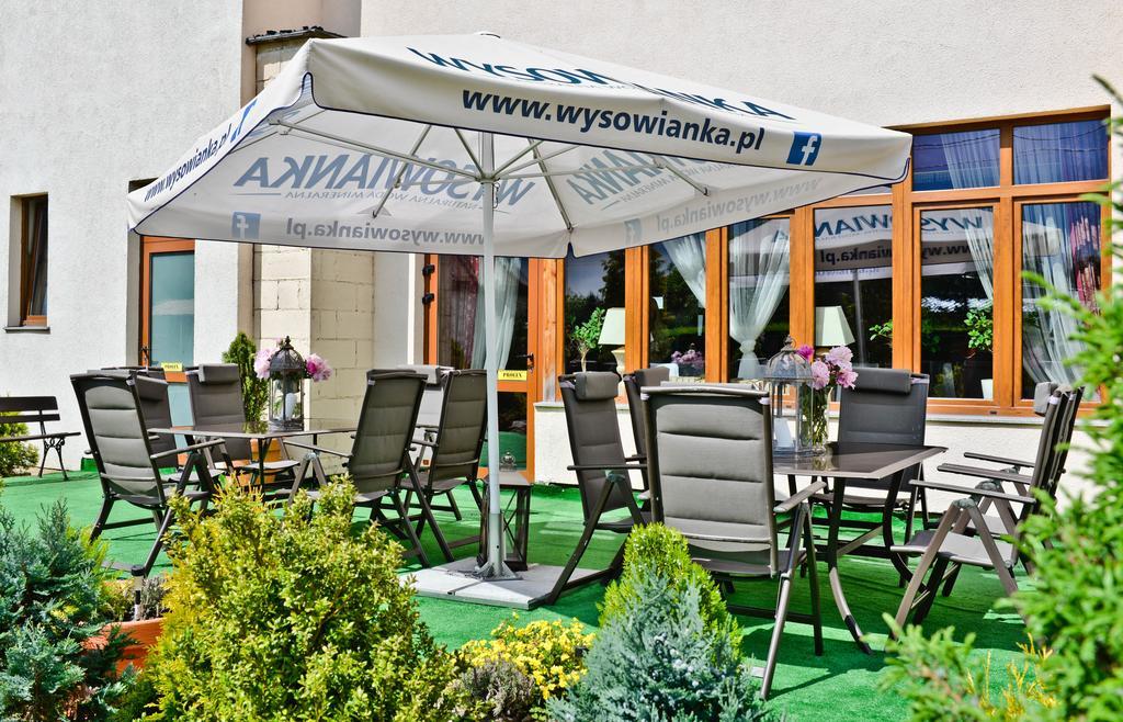 Hotel Sportwerk Tyniec Maly Exterior foto